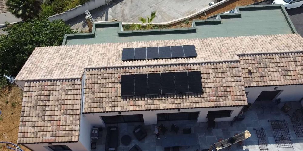 SD SYSTEME - Pose panneaux photovoltaiques toiture 2 pans